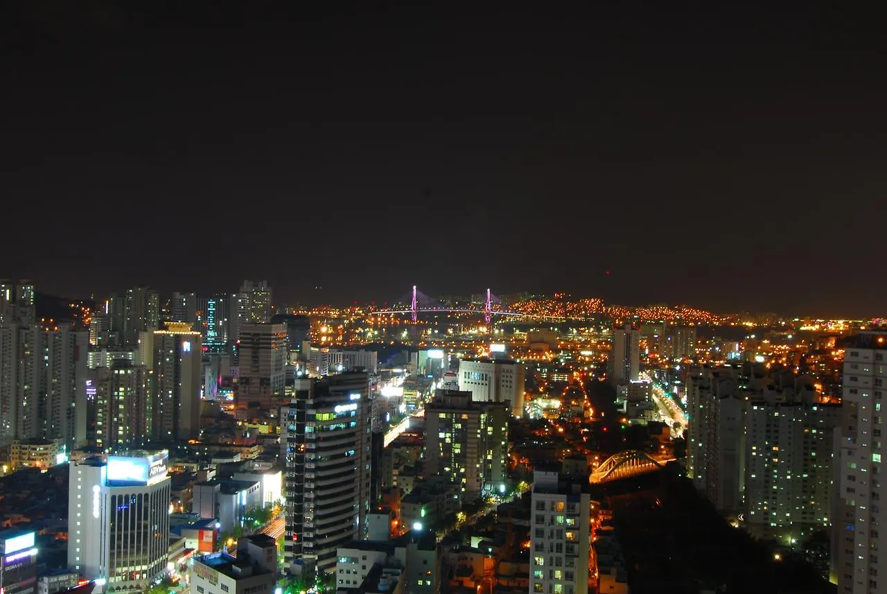 Dynamic Guesthouse Busan Guest house