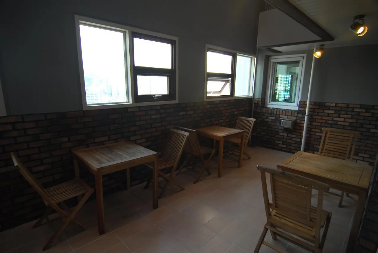 Dynamic Guesthouse Busan